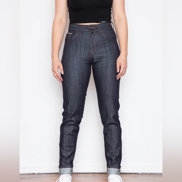 Naked and Famous Max - slim tapered high-rise - Picture 1 of 7